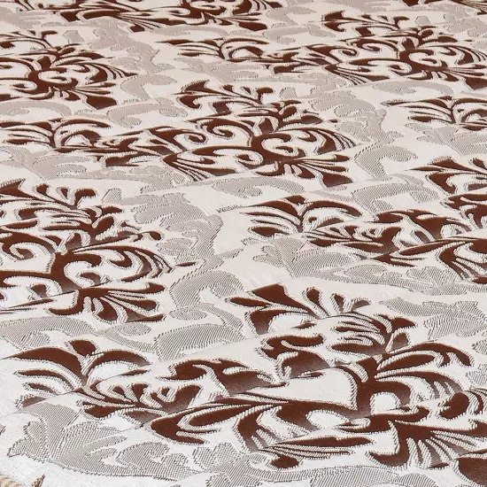 Colchão casal Ortho Essence em molas ensacadas individualmente com 34 cm altura largura de 138 cm Marrom