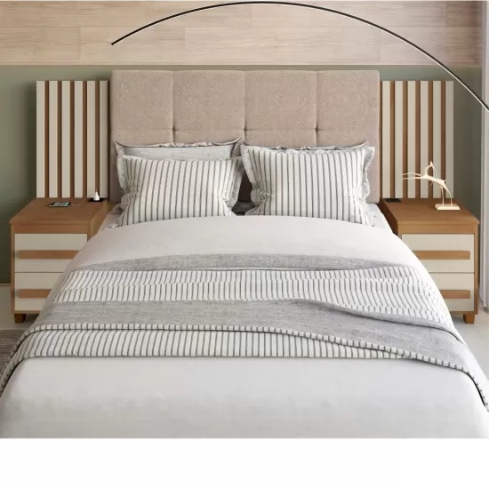 Cabeceira Estofada para cama box casal/Queen/king RV Móveis Suíça com 02 mesas de cabeceira com tomada cinamomo OFF White