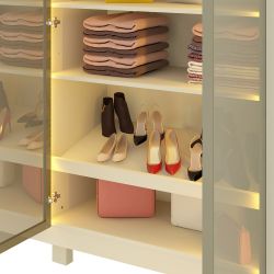 Guarda Roupa Casal Gelius Imperatriz 6 portas em vidro reflecta luz de LED 100% MDF com pés OFF White