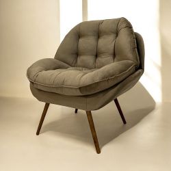 Poltrona Decorativa Celine confortável almofadada Chocolate pés de palito madeira maciça